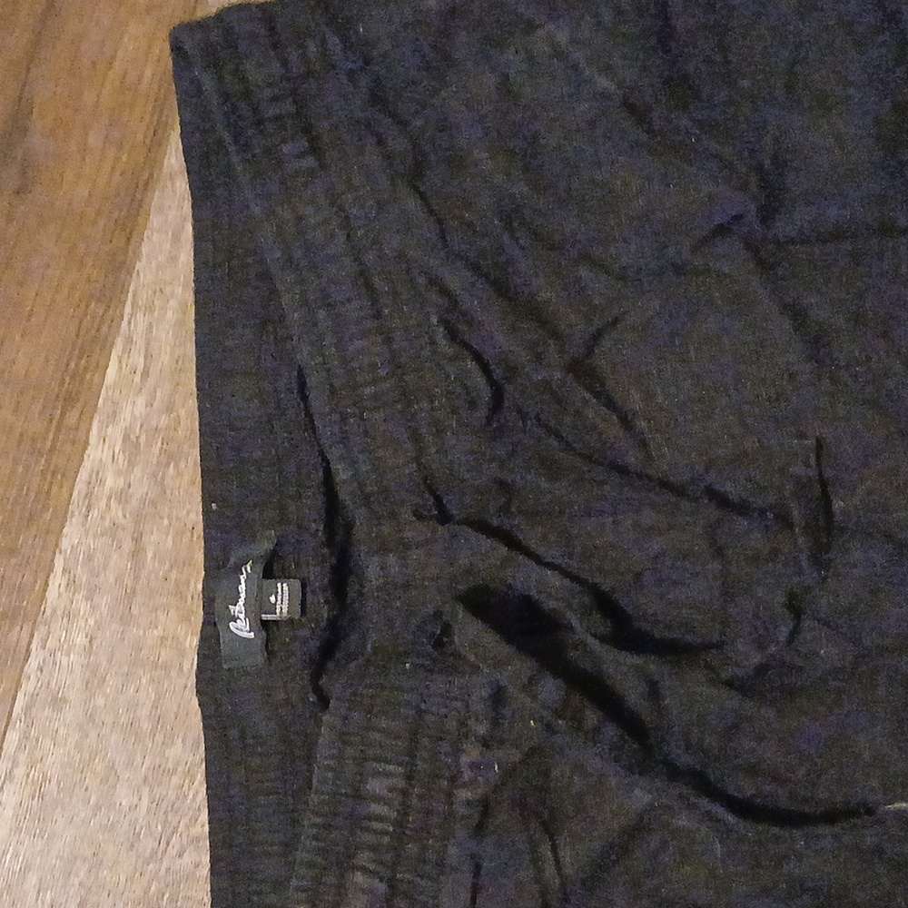Linen blend shorts - Picture 2 of 5